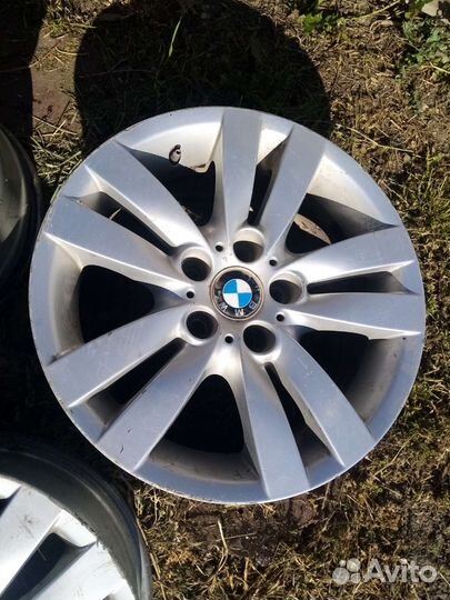 BMW разноширокие 8,5J ET37 8Jet34 R17