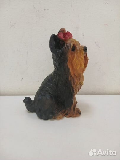 Статуэтка собаки,керамика