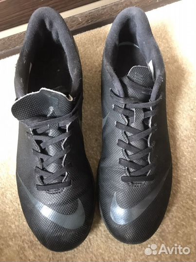 Бутсы футзалки и кросовки Демих