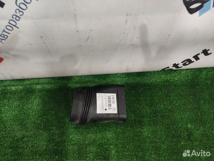 Патрубок воздушного фильтра Bmw 523 F10 N52B25AF