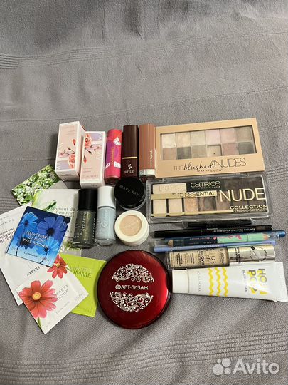 Набор косметики декоративной