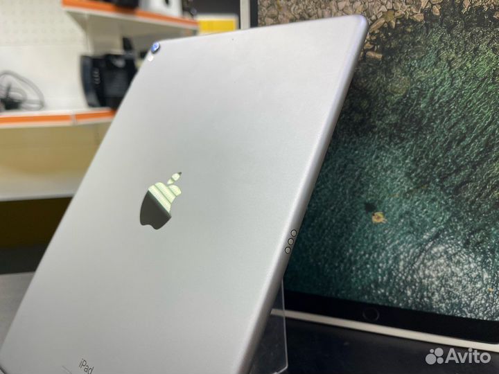 iPad pro 10.5 64Gb Wi-Fi / Space Gray