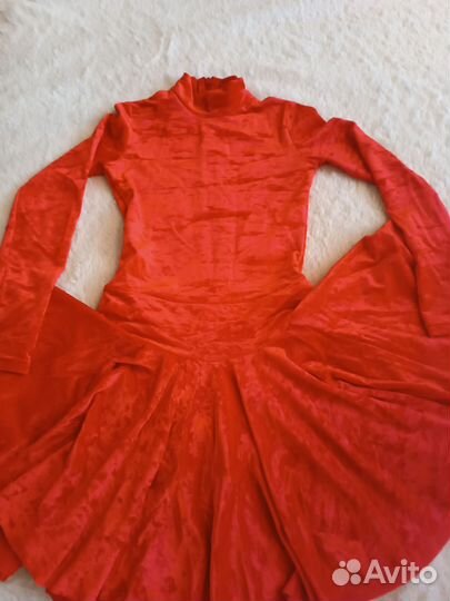 Платье для бальных танцев