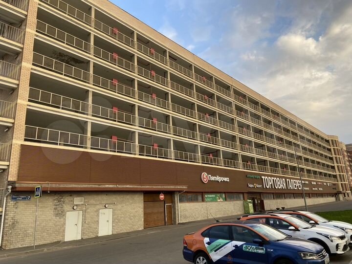 Машиноместо, 14 м²
