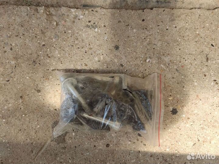 Багажник на крышу универсальный