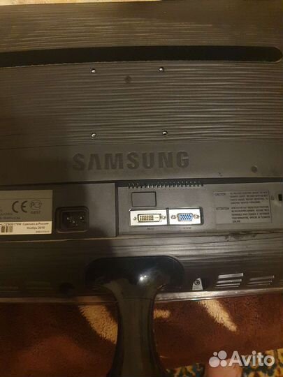 Монитор Samsung 24 дюйма