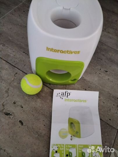 Интерактивная игрушка для собак