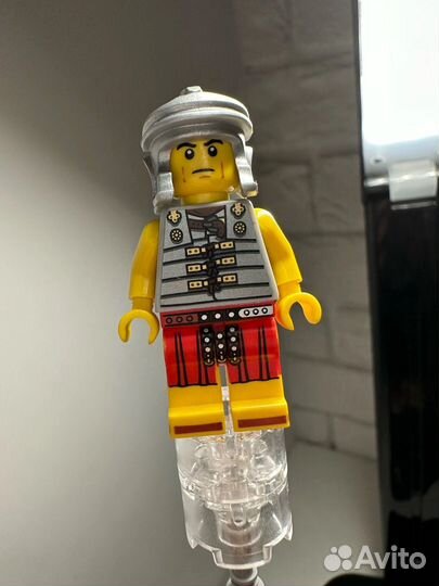 Lego минифигурка