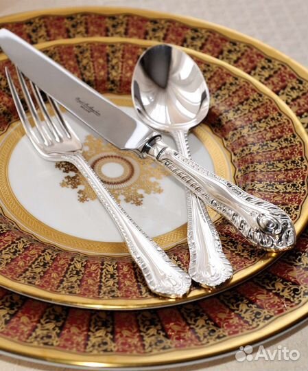 Столовые приборы серебряные 43 предмета