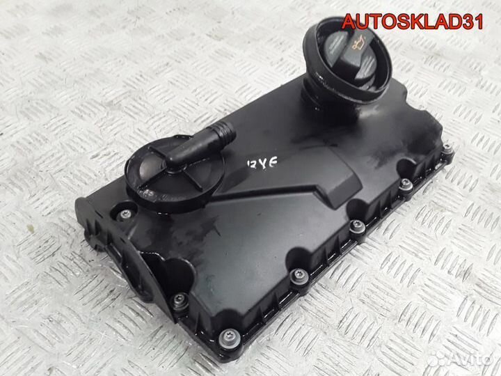 Крышка клапанная Skoda Octavia A5 BXE 038103475N