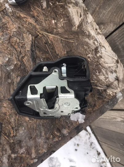 Замок передней двери bmw х 6 5