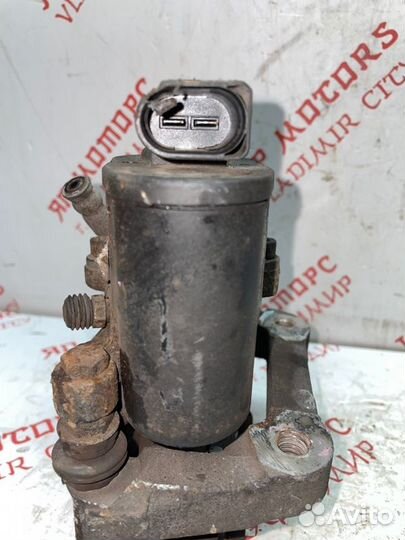 Суппорт тормозной задний правый Volvo V70