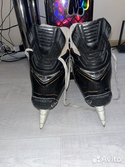 Коньки Bauer Supreme One 9