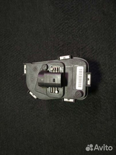 Мотор управления заслонками Opel Insignia A20DTH