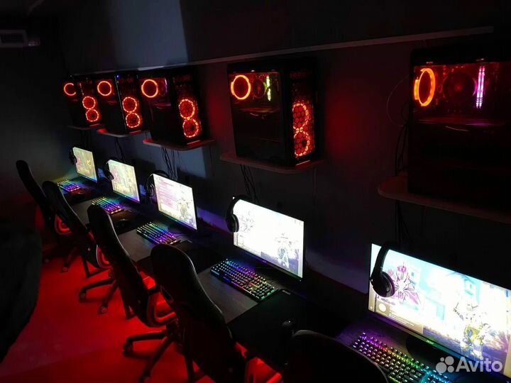 Администратор компьютерного клуба