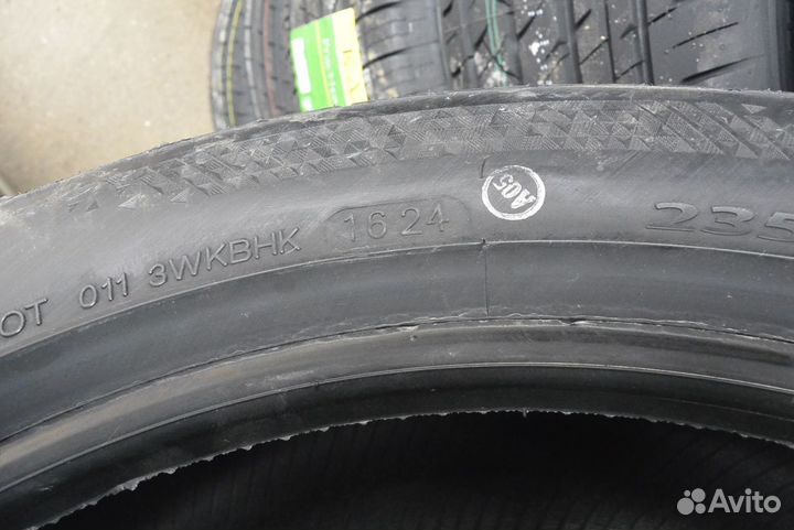 Kapsen Papide K3000 235/45 R18 98W