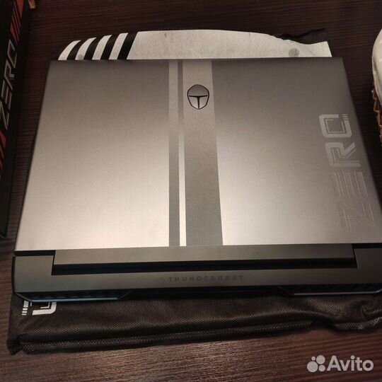 Игровой ноутбук ThundeRobot Zero Max