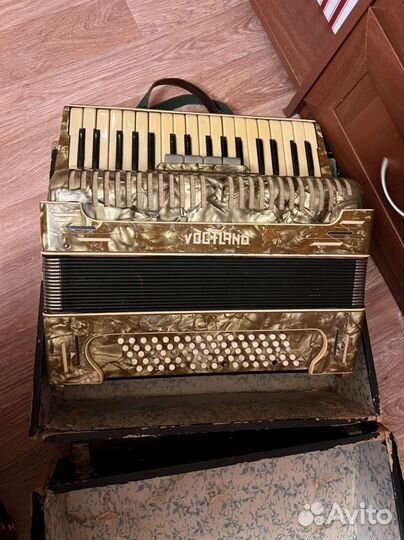 Аккордеон Vogtland немецкий