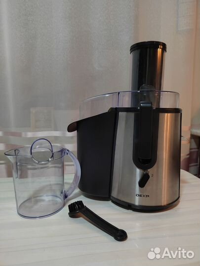 Соковыжималка электрическая dexp JR-1000