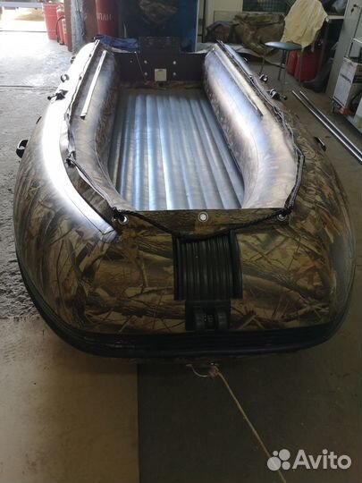 Лодка Solar 420 Strela c водомётом Yamaha 30
