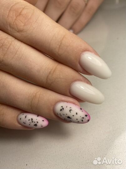 Маникюр с покрытием гель-лаком