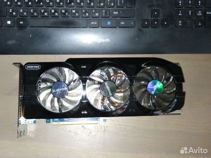 Видеокарта GTX 680 (4GB)