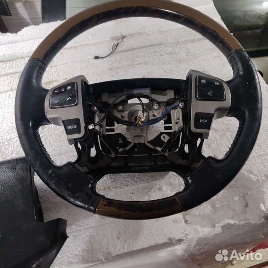 Руль Toyota Land Cruise LC200