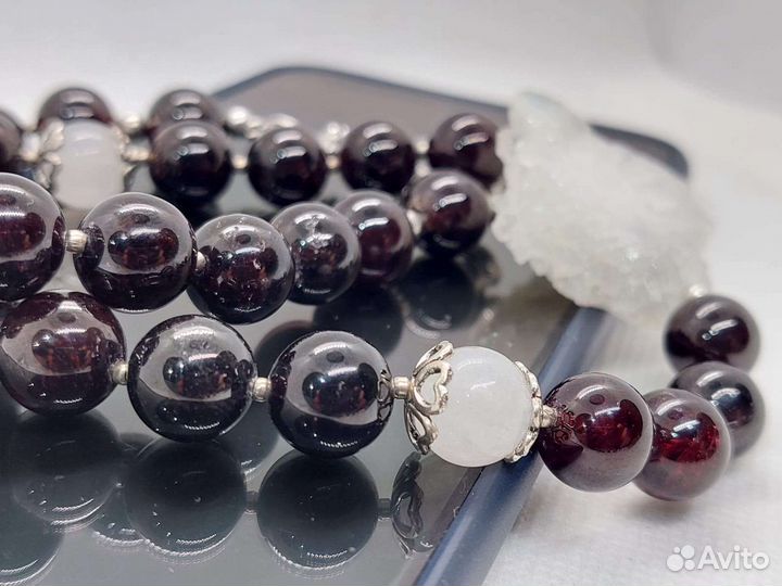 Колье из натуральных камней Гранат