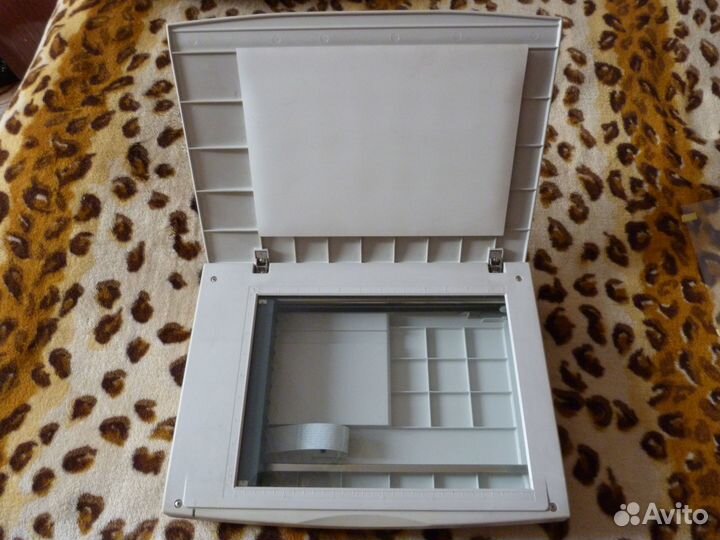 Сканер Dysan DY6120