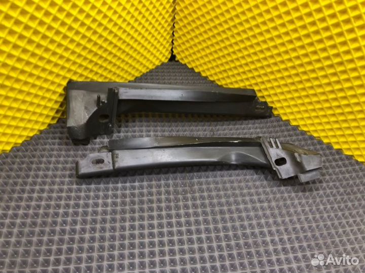 Крышки воздуховода Mercedes-Benz 190E W201