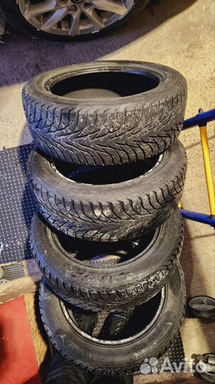 Yokohama Ice Guard IG35 215/55 R17