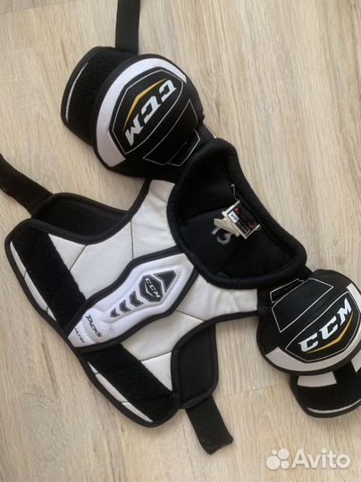 Нагрудник хоккейный ccm