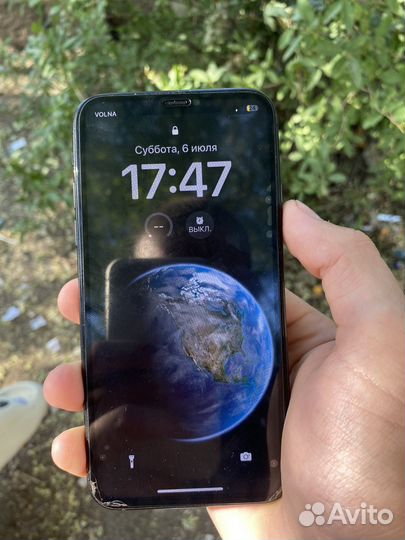 iPhone X, 64 ГБ