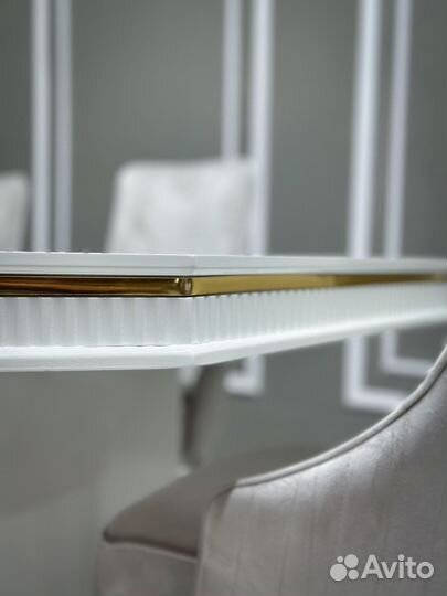 Стол со стульями /оплата при получении