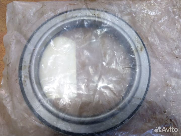 Сальник коленвала задний Isuzu 8976023790