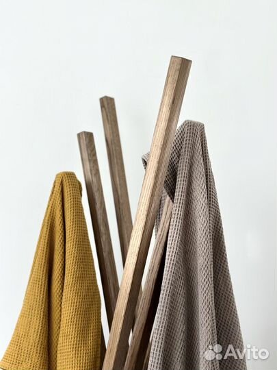 Вешалка в прихожую