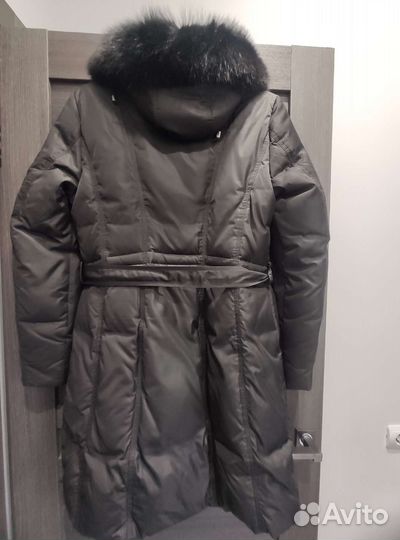 Пуховик женский