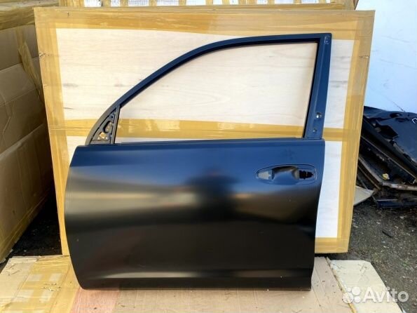 Передняя левая дверь Тойота Ланд Крузер прадо 150