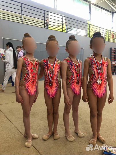 Групповые купальники для худ.гимнастики