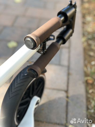 Самокат взрослый Shulz 200 pro