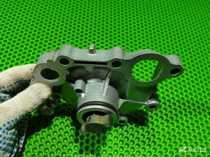 Помпа 2tzfe Toyota Previa