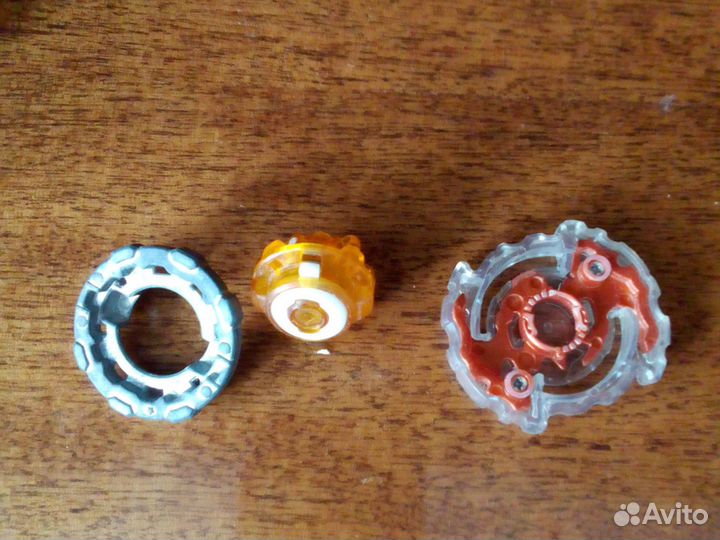 Волчки бейблэйдрактовор