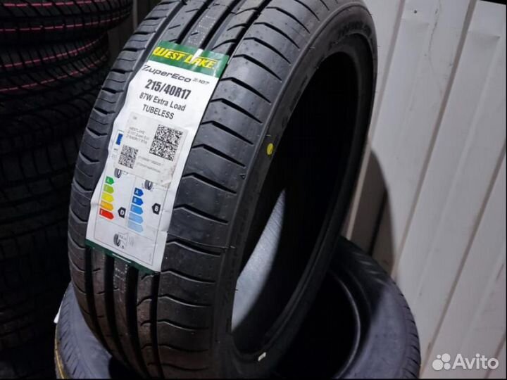 Westlake Zuper Eco Z-107 215/40 R17 87W