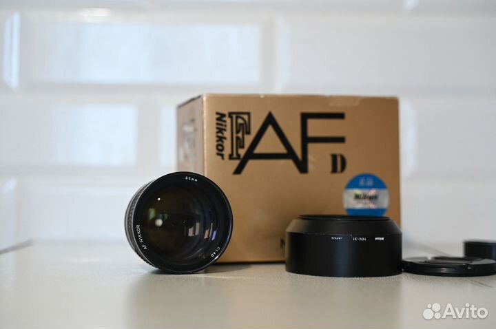Nikon AF Nikkor 85mm 1:1.4D