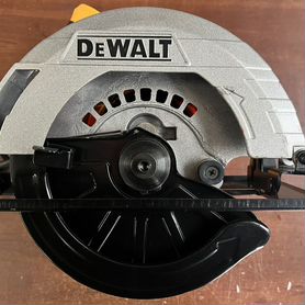 Циркулярная пила 185 мм DeWalt 575 1400W