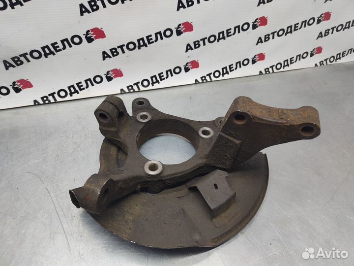 Кулак поворотный Daewoo Magnus 1999 г.в