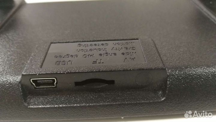 Видеорегистратор-зеркало (не работает)