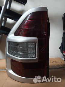Фонарь задний левый mitsubishi padgero 3