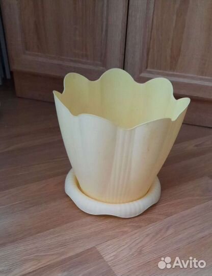 Кашпо новый