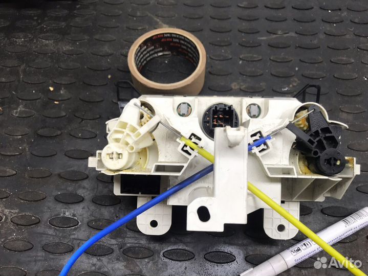 Переключатель печки Mazda 5 CR (2005-2010)